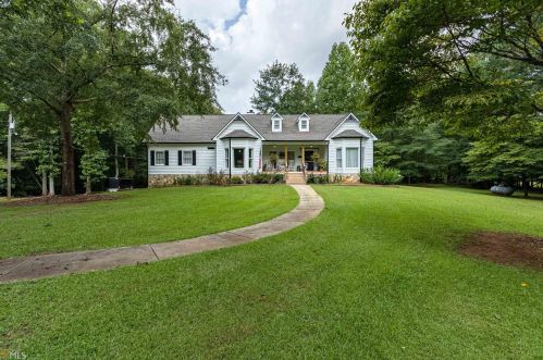 290 Alexander Creek Rd, Newnan, GA 30263-6977