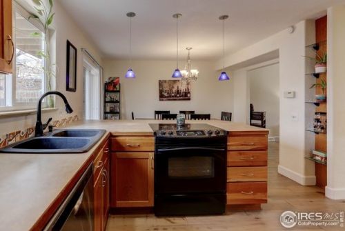 1517 Bradley Dr, Boulder CO 80305-7372 exterior