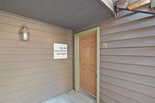 852 Catkin Ct, San Jose, CA 95128-4714