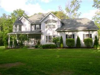 12180 Quail Woods Dr, Concord Township, OH 44024-9660