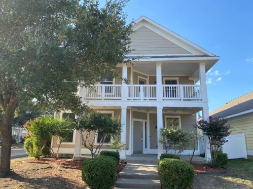1420 Kingston Pl, Aubrey, TX 76227-7550