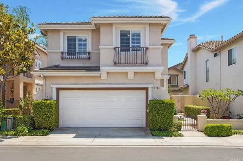 1744 Hayes Ct, Placentia, CA 92870-8431