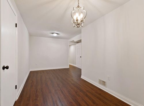 8932 Hunters Trl, Saint Paul MN  55125-9182 exterior