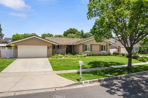 1636 Valley Ln, Fullerton, CA 92833-1718