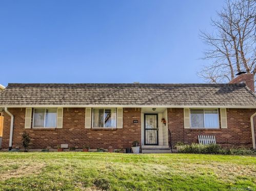 9733 Croke Dr, Denver, CO 80260-5624