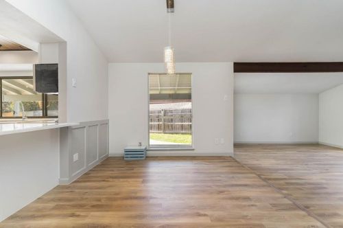 3130 Barton Rd, Carrollton TX 75007-3501 exterior