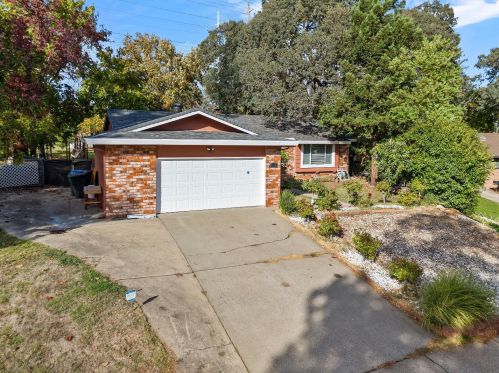 8109 Highwood Way, Citrus Heights, CA 95662-3129