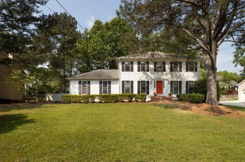 6458 Bennington Dr, Tucker, GA 30084-1506