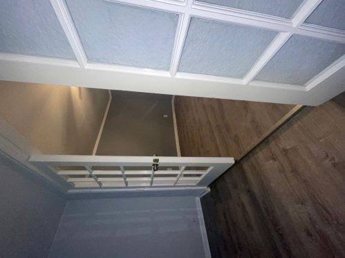 71 Montre Sq, Atlanta GA  30327-4044 exterior