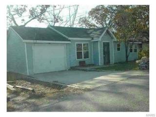122 Bluff Cir, Buckhorn, MO 65583-2608