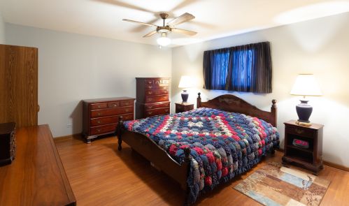 5929 Western Ave, Willowbrook IL 60514-1709 exterior