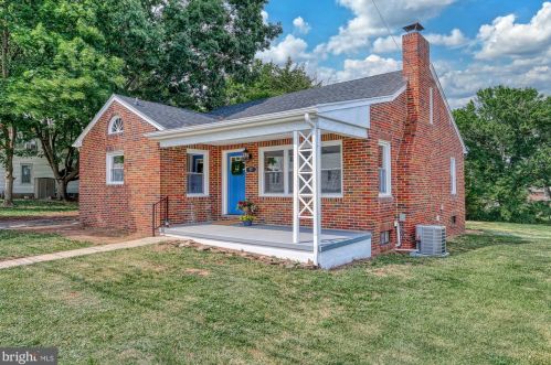 57 Queen St, York, PA 17403-1401