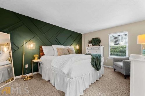 1150 Collier Rd, Atlanta GA  30318-0407 exterior