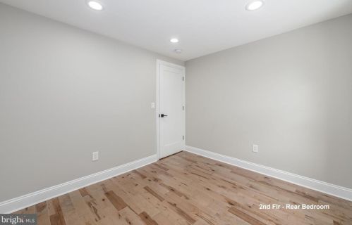 1621 10th St, Philadelphia PA 19148-1132 exterior