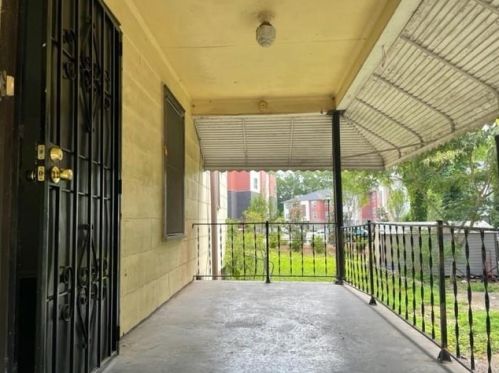 541 Lake Ave, Atlanta GA  30318-6461 exterior