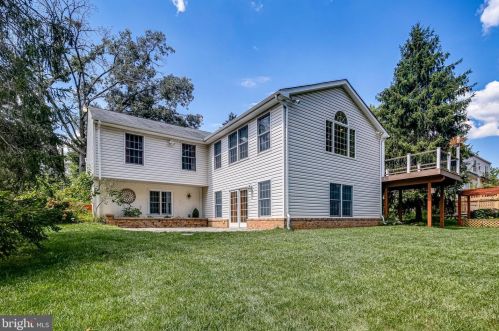 15013 Timberlake Dr, Silver Spring MD 20905-4360 exterior