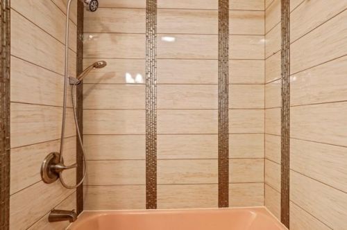 8749 Merrill St, Niles IL  60714-1922 exterior