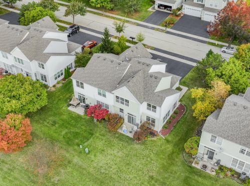 534 Pinebrook Dr, Lemont IL  60490-3121 exterior