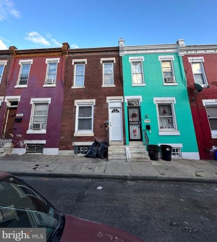 3351 Hope St, Philadelphia, PA 19140-5813