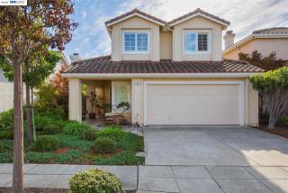 122 Ratto Rd, Alameda, CA 94502-7956