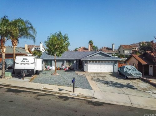4565 Meredith St, Riverside, CA 92505-1536