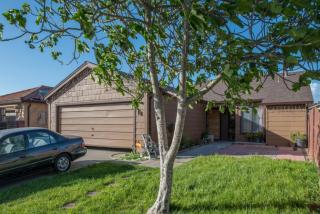16 Julia Ave, Salinas, CA 93906-4105