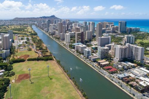 1993 Ala Wai Blvd, Honolulu, HI 96815-1832