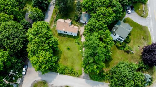 3 Sled St, Richmond, ME 04357-1434
