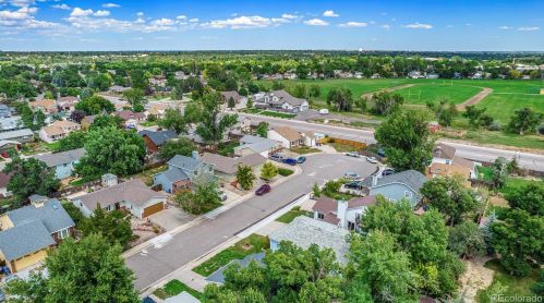 2850 Bridalwreath Pl, Loveland CO 80537-6019 exterior