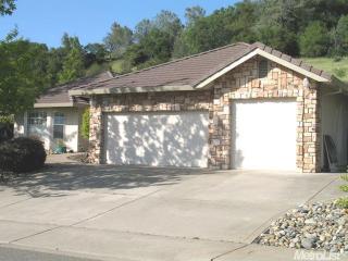 11030 Sunrise Ridge Cir, Auburn, CA 95603-6039