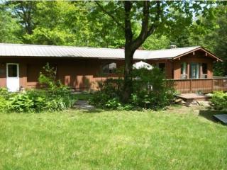 29 Birch Ln, Groton, NH 03241-7436