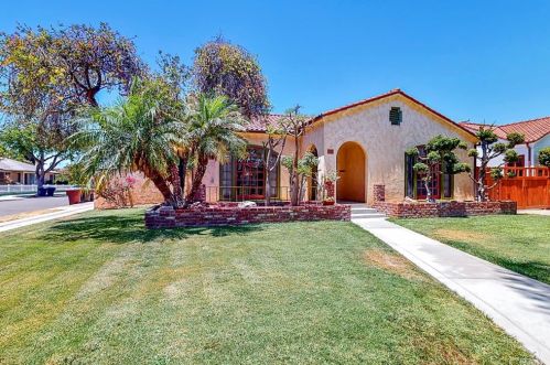 301 Janss St, Anaheim CA  92805-2526 exterior