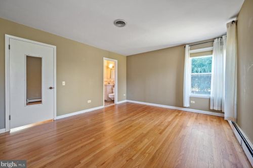 36 Bear Brook Rd, Princeton NJ  08540-6216 exterior