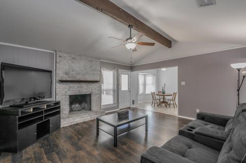 6116 Blue Spruce Cir, Fort Worth TX 76137-2135 exterior