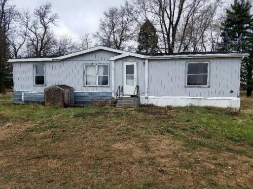 22866 10th St, Minnesota Lake, MN 56068-3172