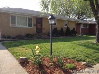 2005 Randall Ct, Springfield, IL 62703-3381