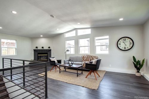2811 Cook St, Denver CO  80205-5012 exterior