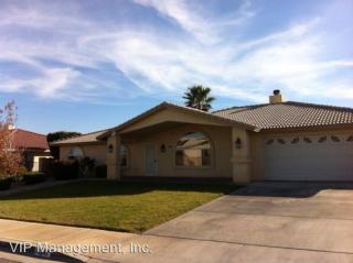 14347 Mauna Loa St, Hesperia CA  92345-7739 exterior