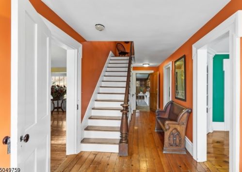 36 Still Hollow Rd, Lebanon, NJ 08833-4416