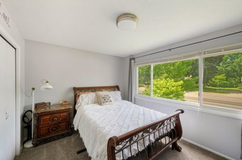 1710 Winnetka Ave, Minneapolis MN  55427-3923 exterior