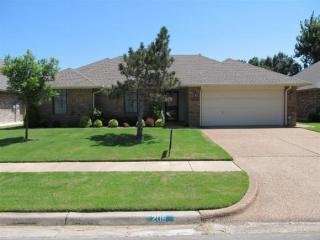 208 Wilderness Dr, Norman, OK 73071-6109