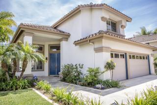 6935 Wildrose Ter, Carlsbad, CA 92011-4008