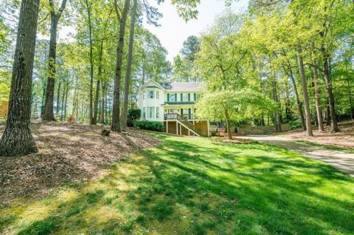 2023 Rocky Point Blf, Kennesaw, GA 30152-3259
