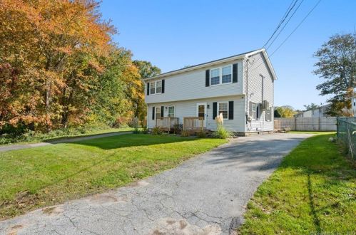 1 Oswegatchie Hills Rd, Niantic, CT 06357-1916