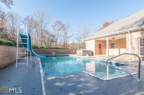93 Union Hill School Rd, Canon, GA 30520-3588