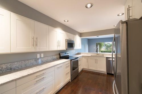 2938 Woodcroft Cir, Carrollton TX  75006-4762 exterior