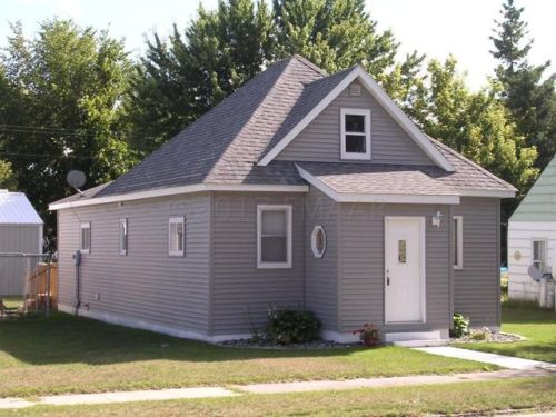 108 Lincoln Ave, Fertile, MN 56540-4013