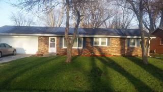 110 Strasma East Dr, Kankakee, IL 60901-5944