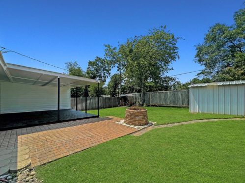 6693 Marie St, Fort Worth TX  76180-1504 exterior