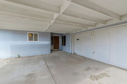 5985 Kitty Hawk Dr, Riverside CA  92504-1445 exterior